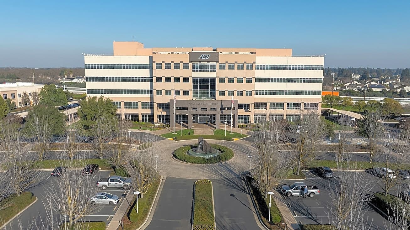 10100 Trinity Parkway