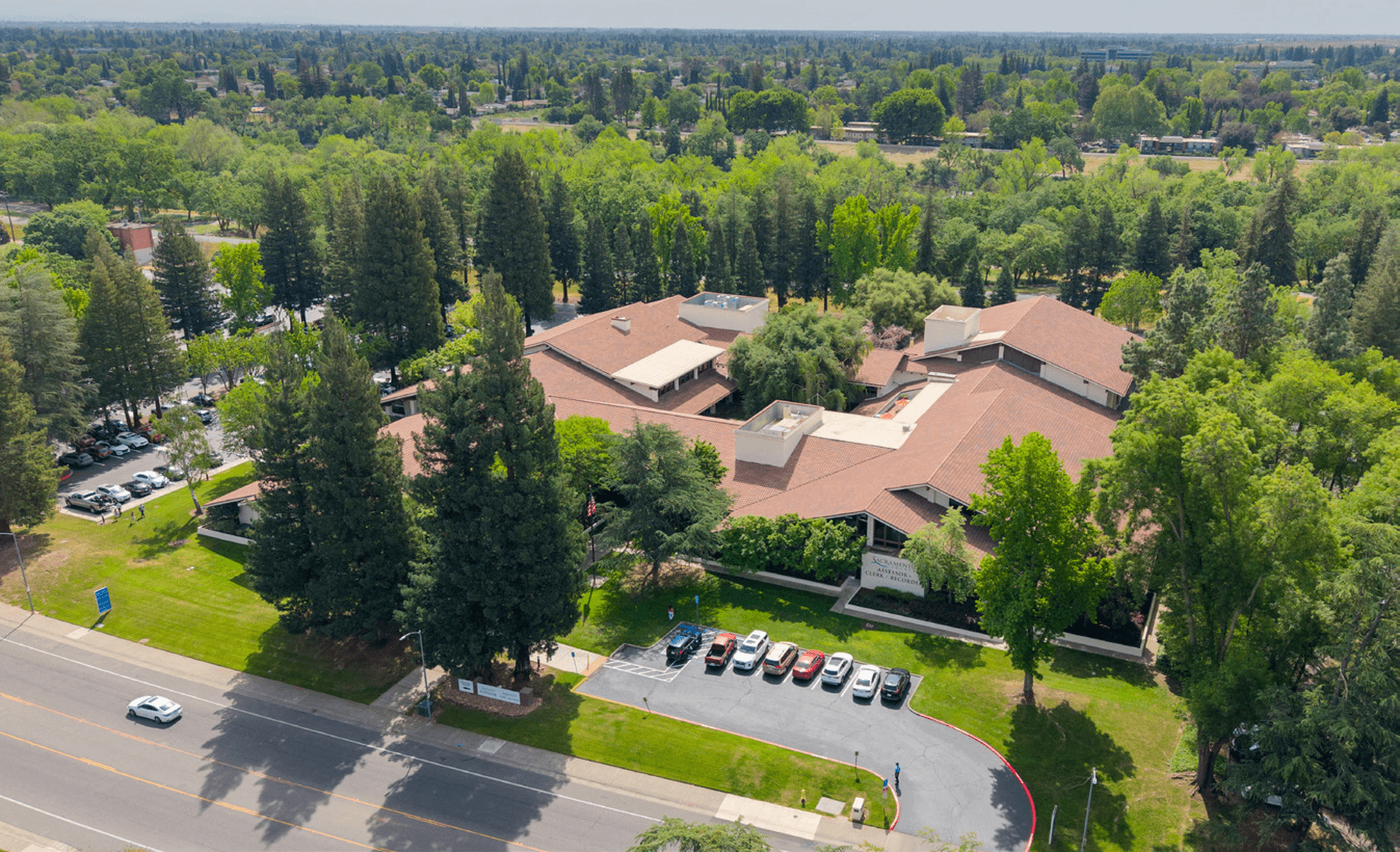 3636-3640 American River Drive